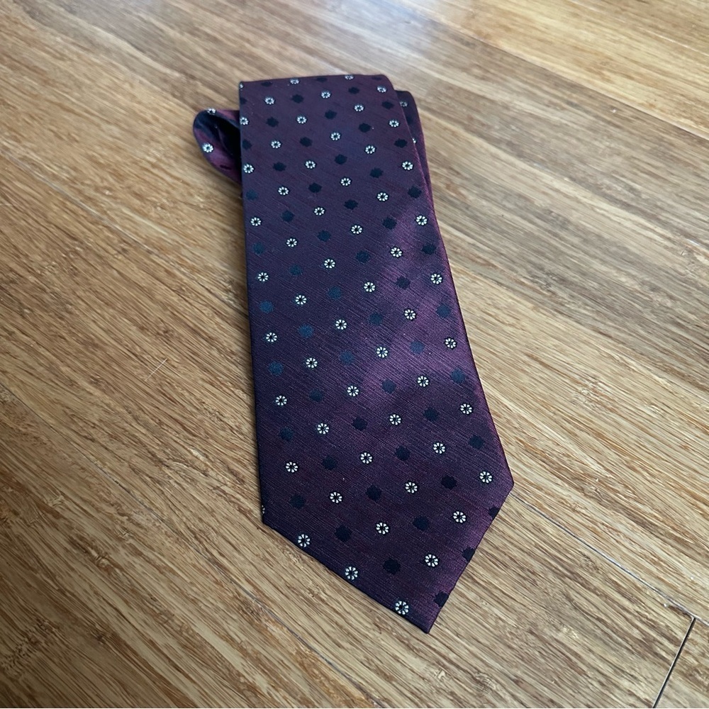 BURMA BIBAS 100% Silk Burgundy‎ Tie